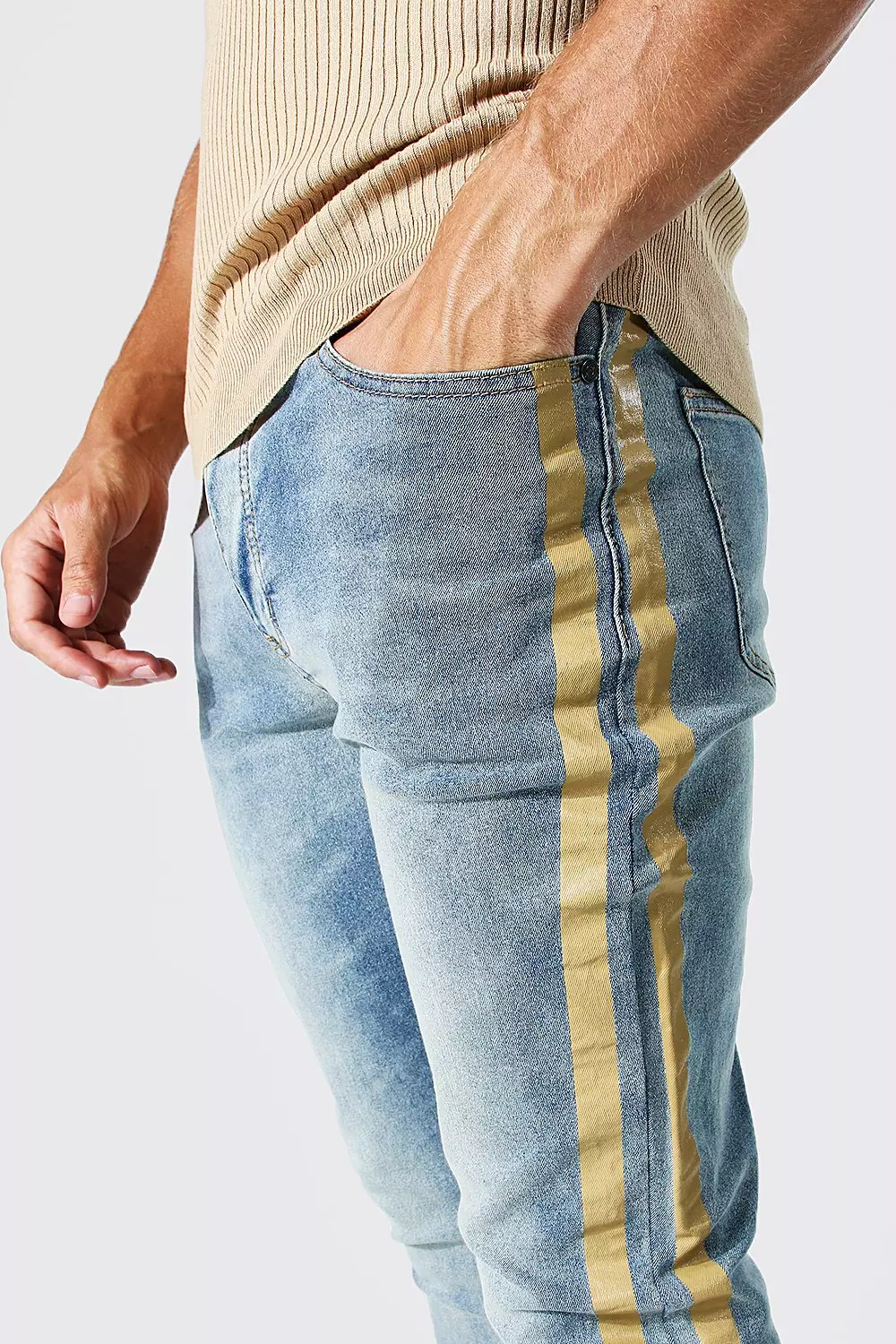 Jeans with stripe down the outlet side